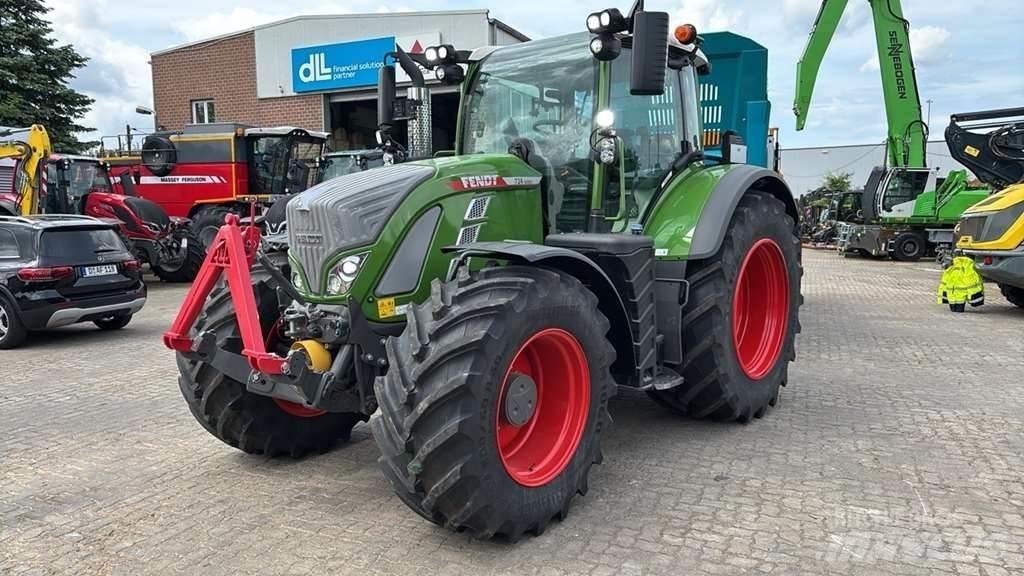 Fendt 724 Profi Tractoare