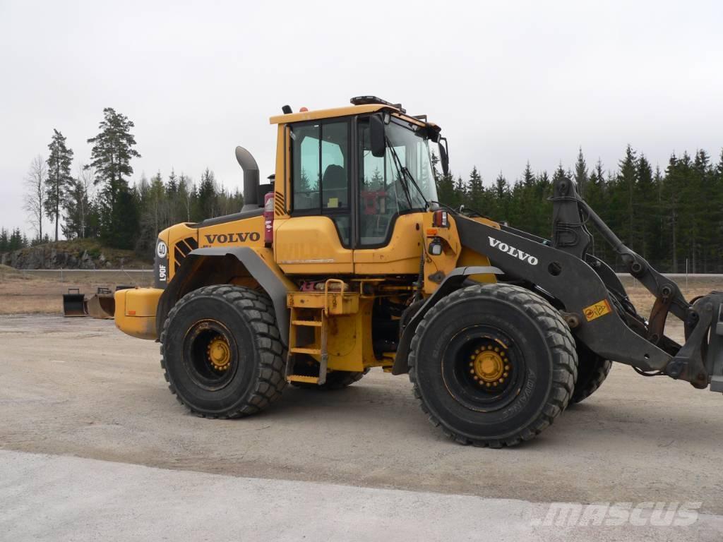 Volvo L 90 F Incarcator pe pneuri