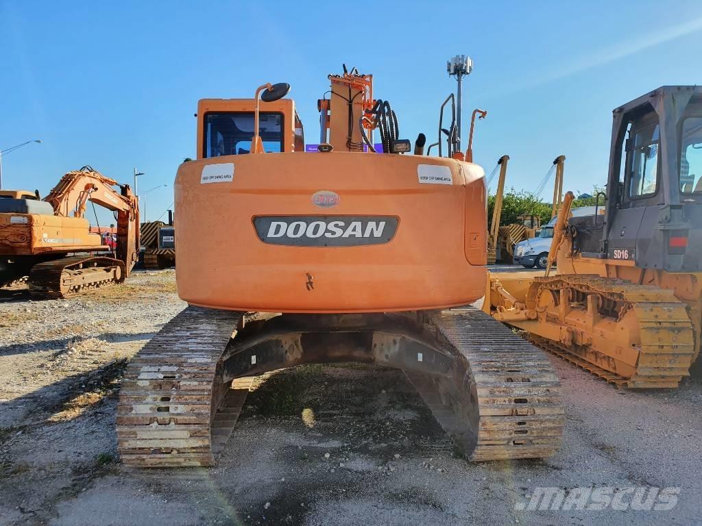 Doosan DX 235 LCR Excavatoare pe șenile
