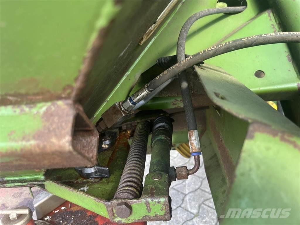 Amazone ZA-U Împrastierea mineralelor