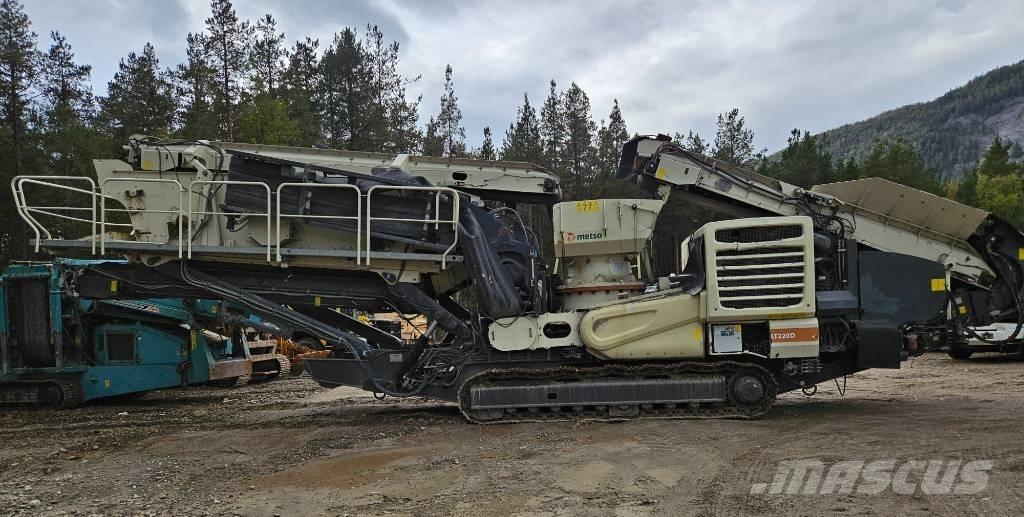 Metso LT 220 D Concasoare mobile