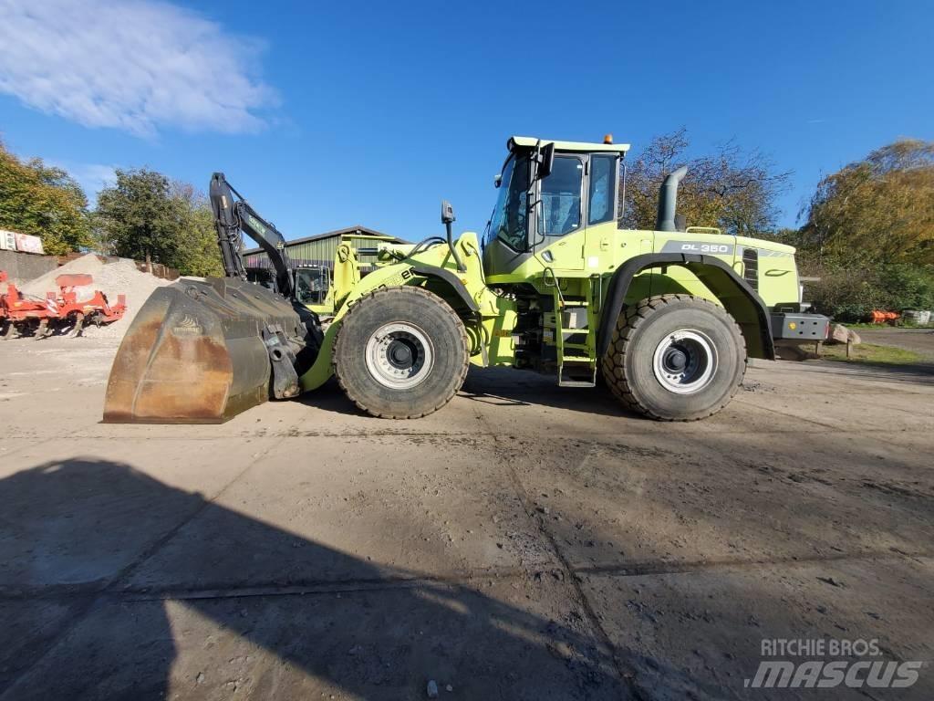 Doosan DL 350 Incarcator pe pneuri