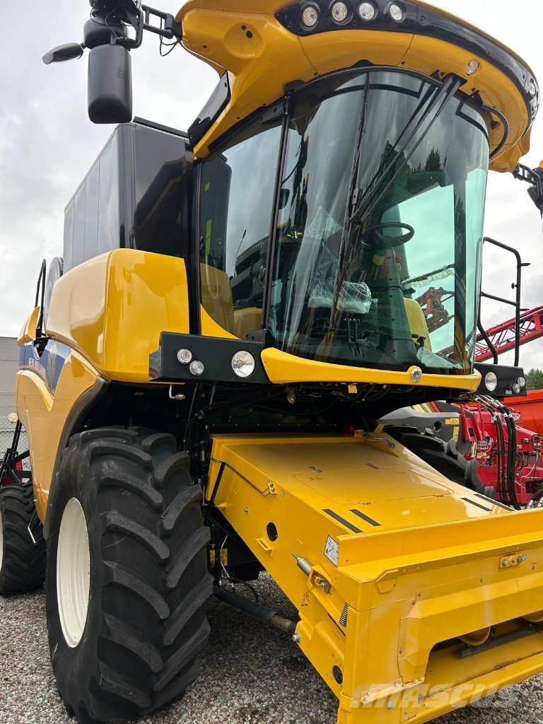 New Holland CX 5.80 Combine de secerat