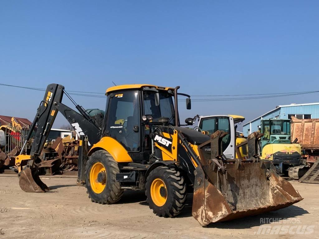 MST 642 Plus Buldoexcavatoare