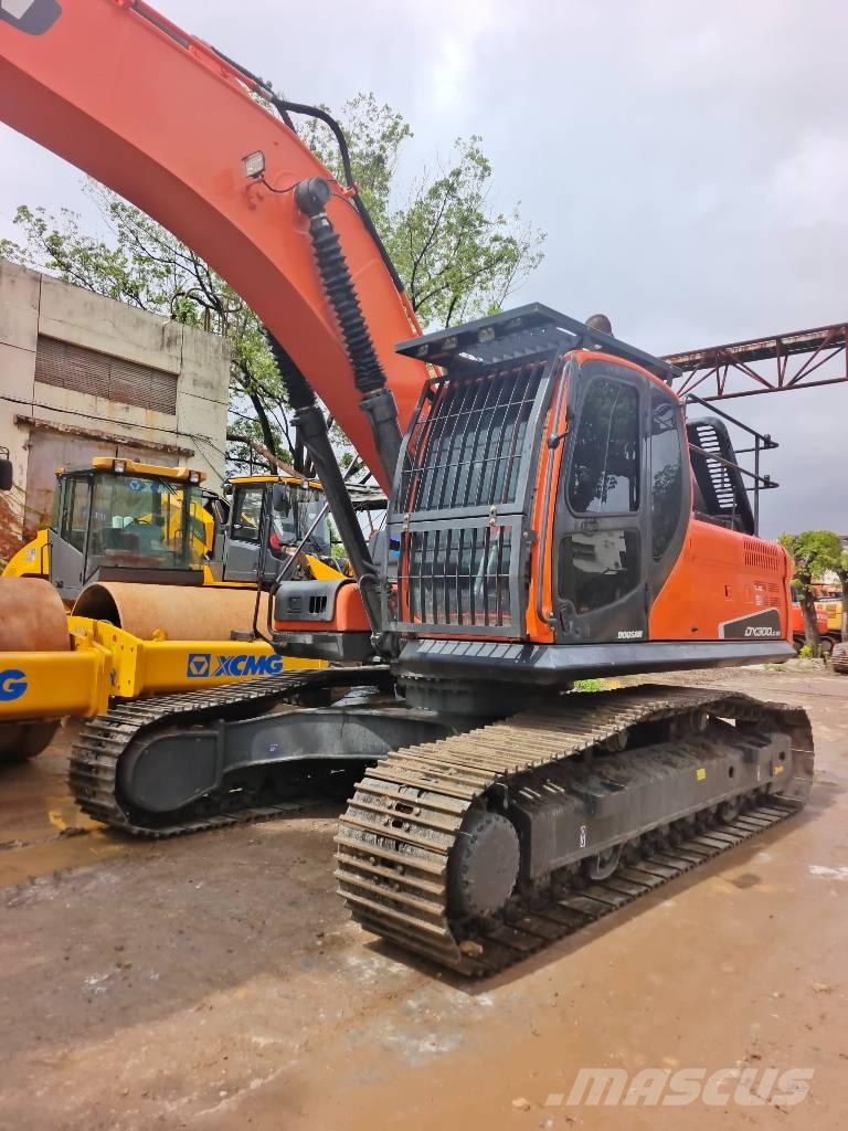 Doosan DX 300LC-9C Excavatoare pe șenile
