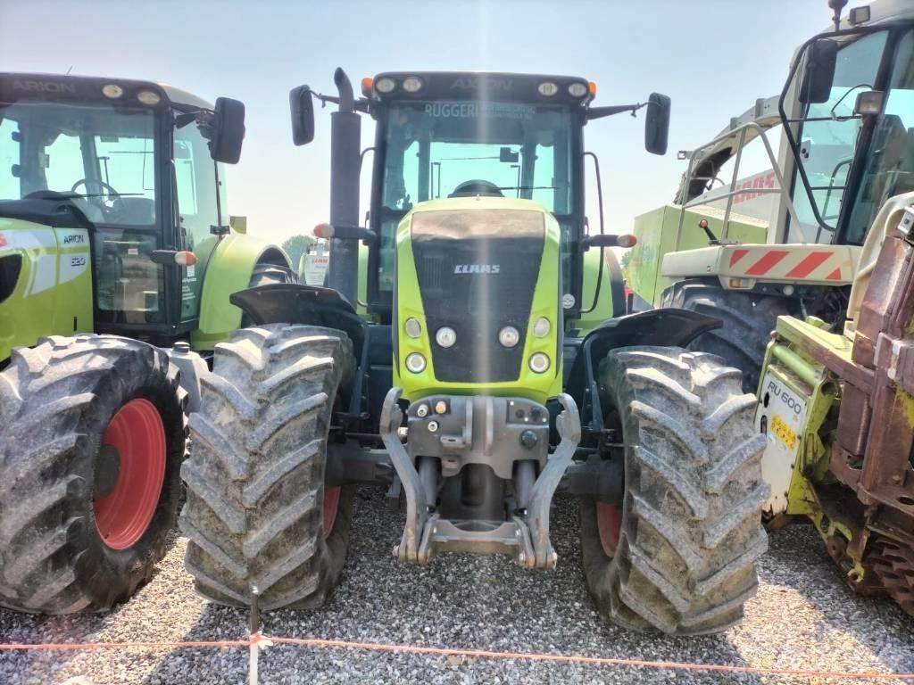 CLAAS Axion 810 CIS Tractoare