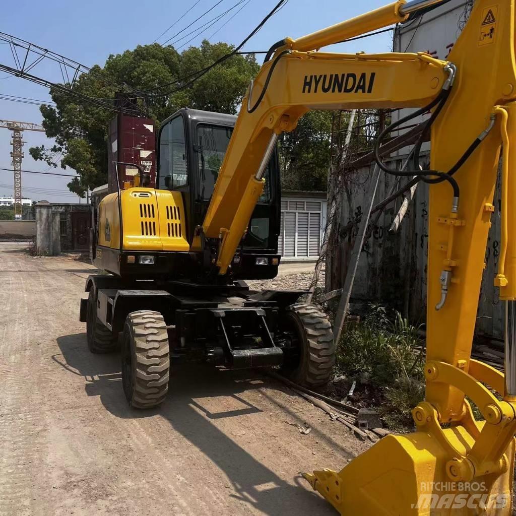 Hyundai R60W-7 Excavatoare cu roti