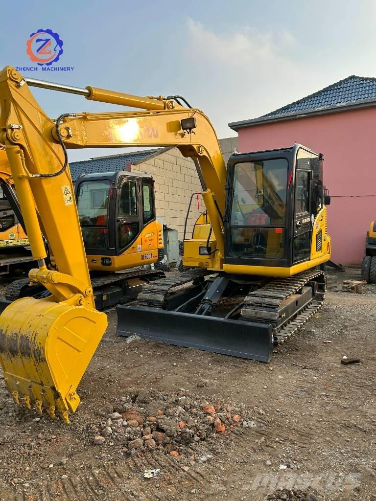 Komatsu PC 70-8 Excavatoare pe șenile
