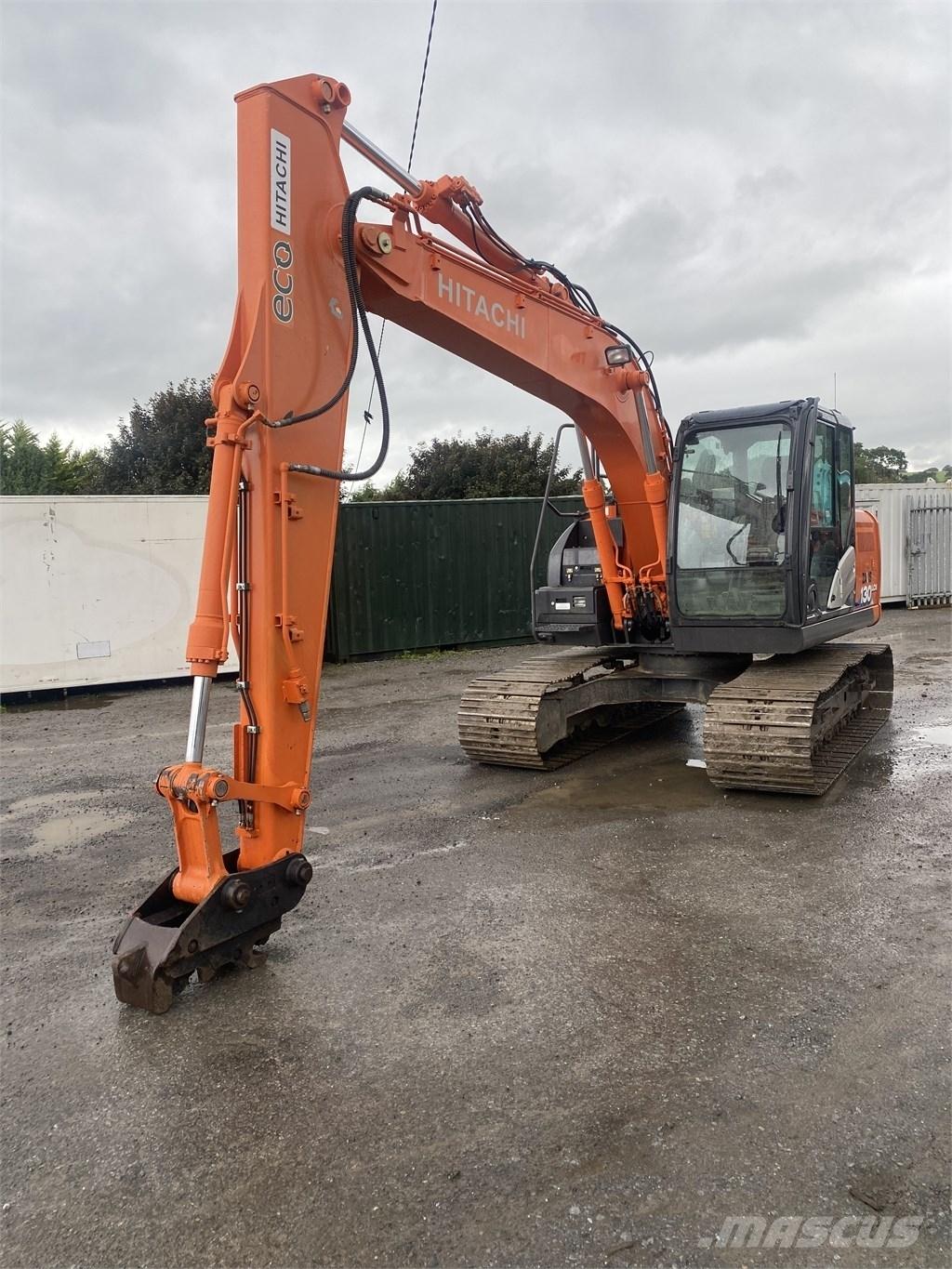 Hitachi 130-6 Excavatoare pe șenile
