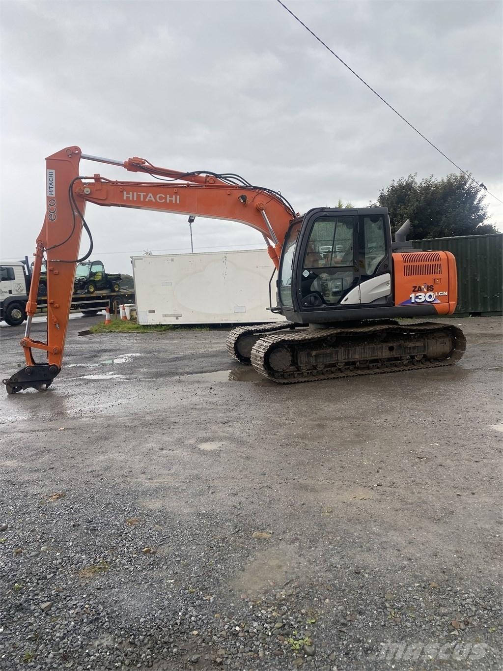 Hitachi 130-6 Excavatoare pe șenile
