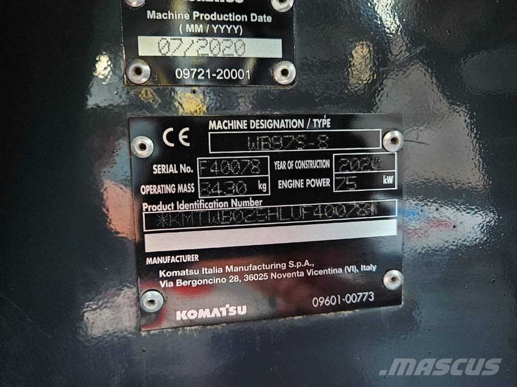 Komatsu WB 97 S-8 Buldoexcavatoare