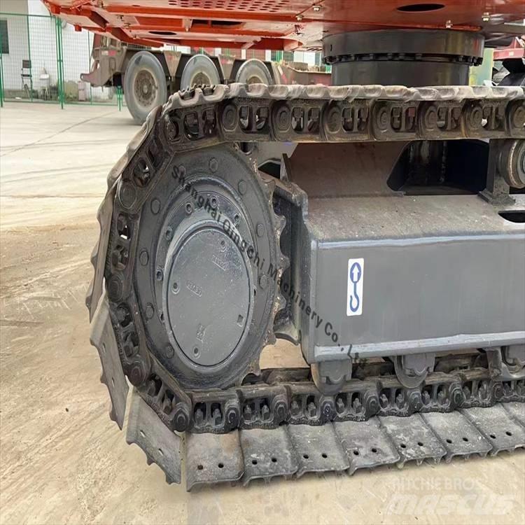 Hitachi zx70 Excavatoare pe șenile
