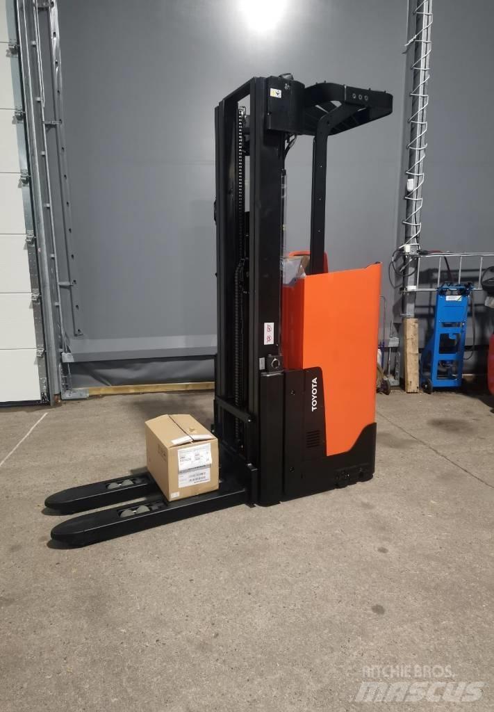 Toyota SSI160LN Transpaleti autopropulsanti