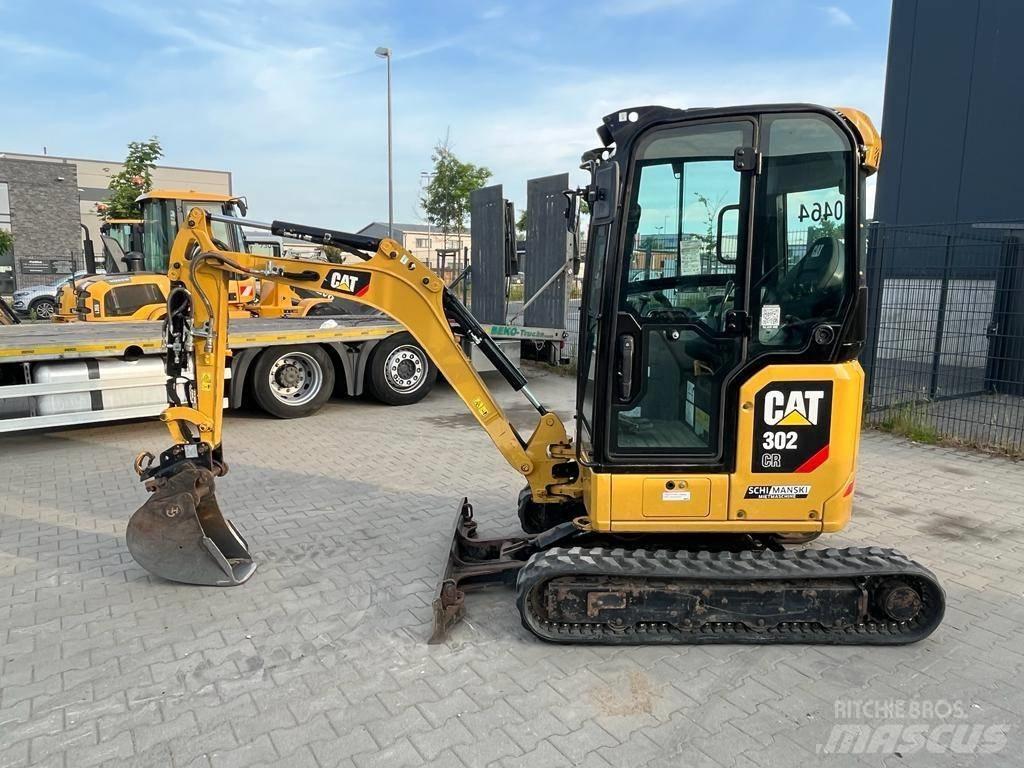 CAT 302 Mini excavatoare < 7t