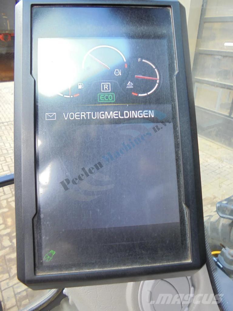 Volvo EWR 150 E Excavatoare cu roti