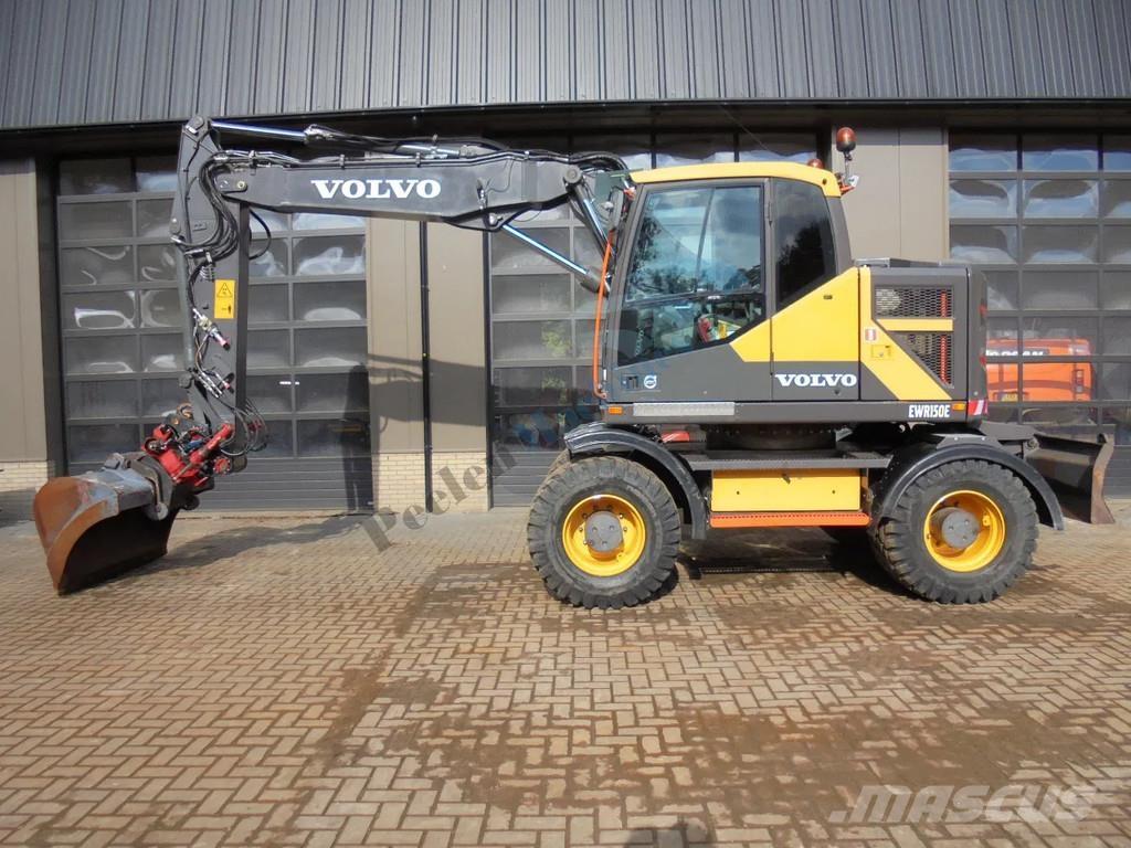 Volvo EWR 150 E Excavatoare cu roti