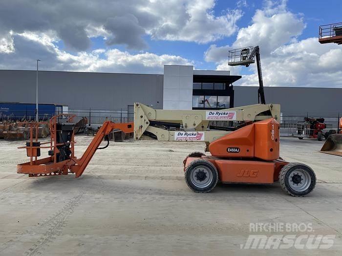 JLG E450AJ Nacele cu brat articulat