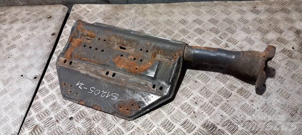 Scania R 440.   2054579 Axe