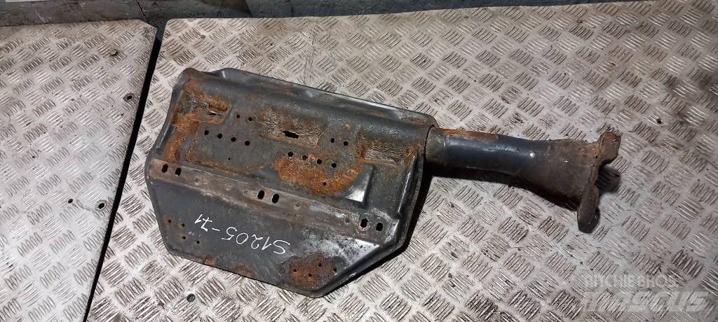 Scania R 440.   2054579 Axe