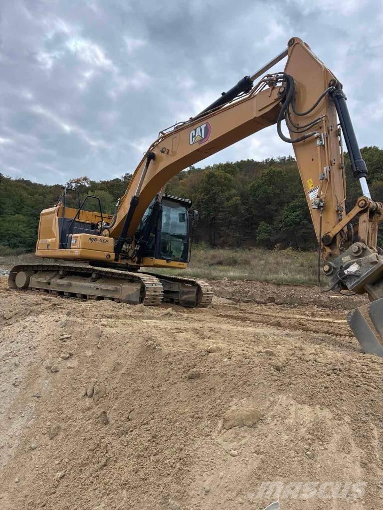 CAT 320 Excavatoare pe șenile
