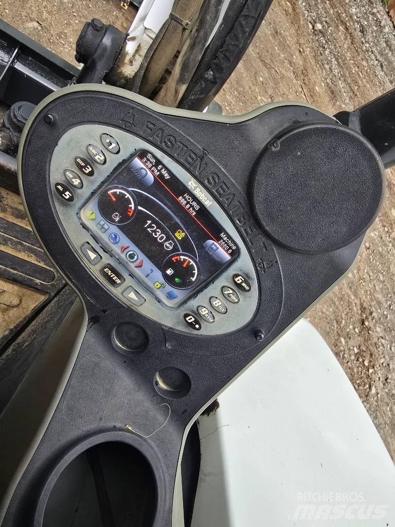 Bobcat E 50 Mini excavatoare < 7t