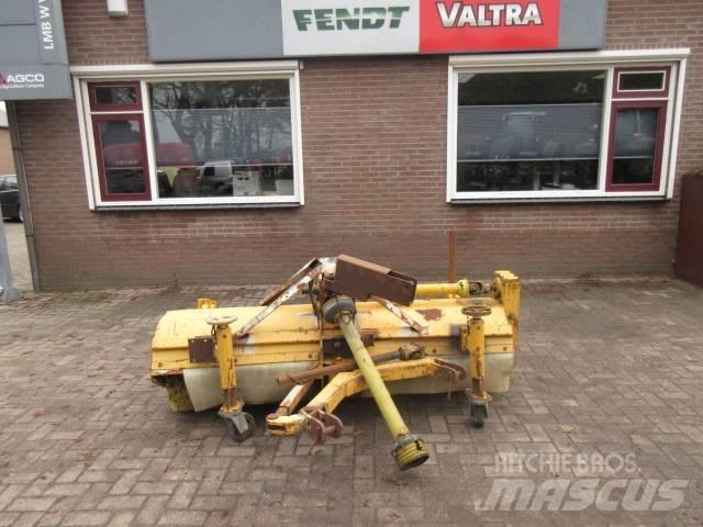 Riko M700 Alte masini pentru drum si zapada