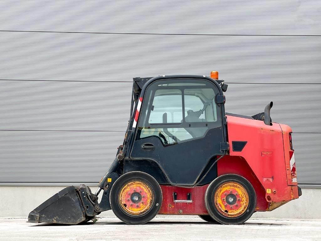 JCB R260 Mini incarcator
