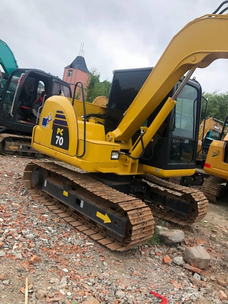 Komatsu PC 70-8 Excavatoare pe șenile
