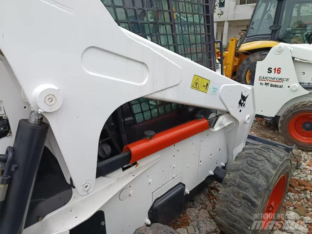 Bobcat S 330 Mini incarcator