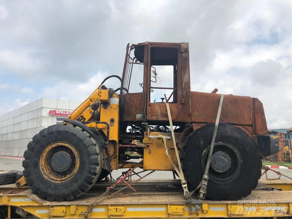 JCB 416 B FOR PARTS Incarcator pe pneuri