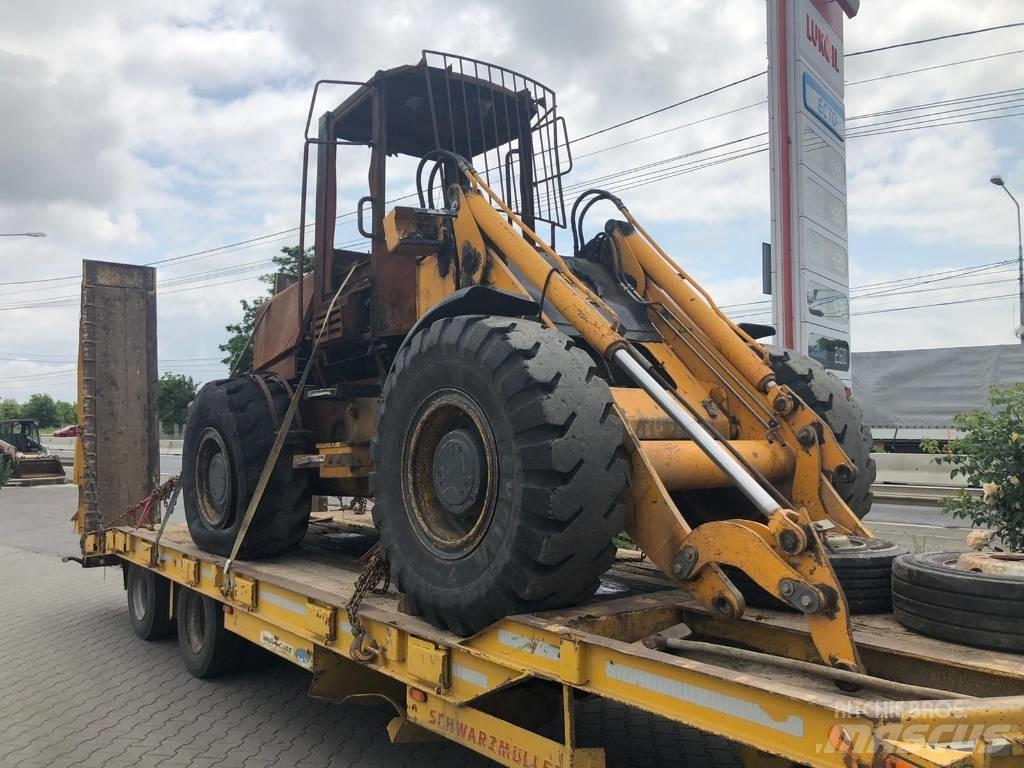 JCB 416 B FOR PARTS Incarcator pe pneuri