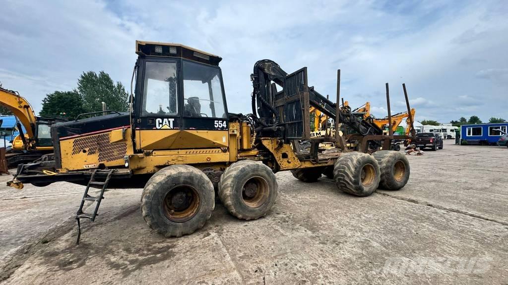 CAT 554 Transportoare
