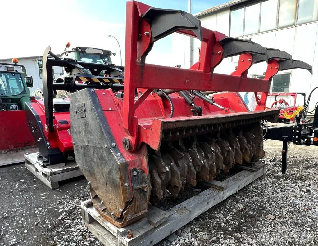 PRINOTH M700 Utilaje silvicultura