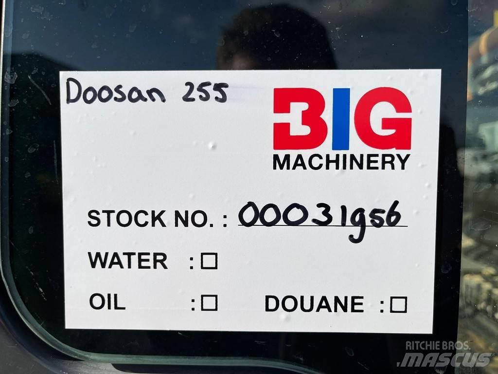 Doosan DX255LC-3 Excavatoare pe șenile
