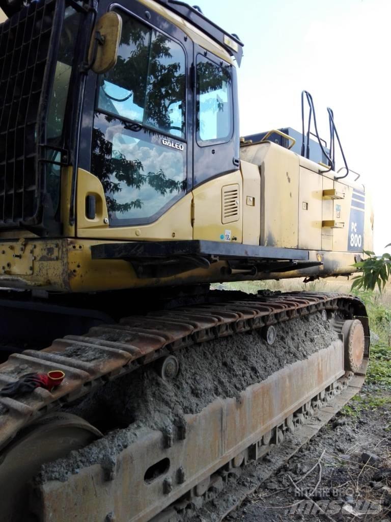 Komatsu PC800-8 Excavatoare pe șenile
