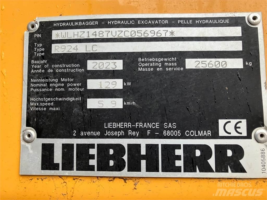 Liebherr R924 Excavatoare pe șenile

