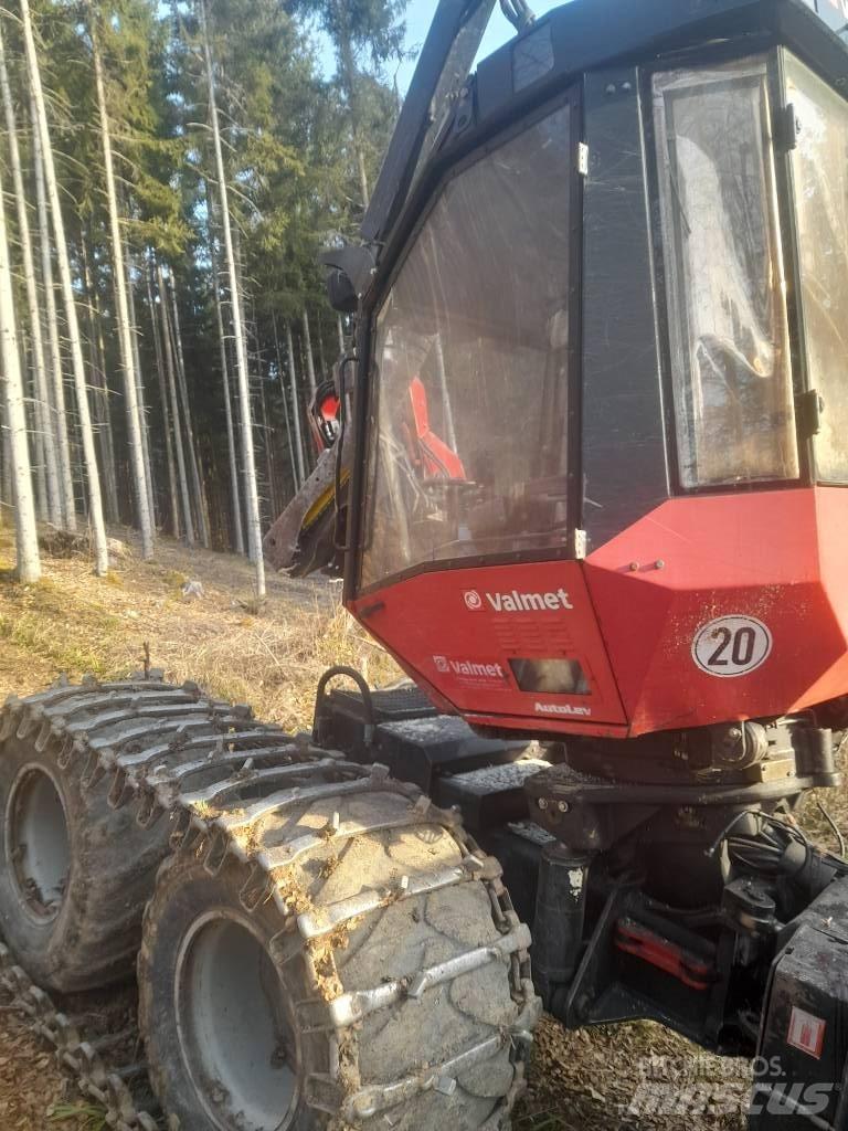 Valmet 911.3 Combine forestiere