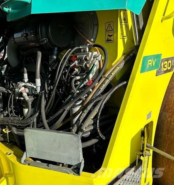 Ammann AV 130 X Cilindri compactori dubli
