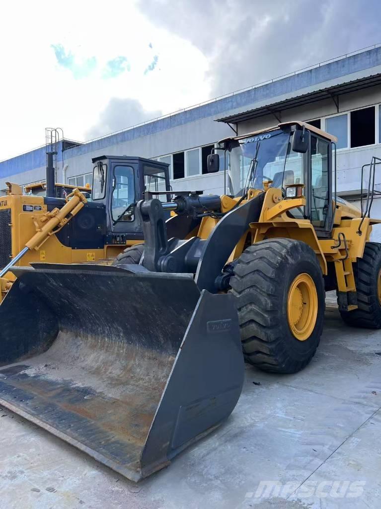 Volvo L 105 Incarcator pe pneuri