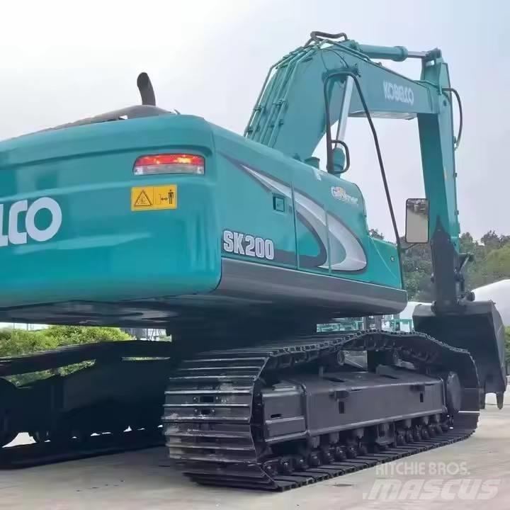 Kobelco SK200 Excavatoare pe șenile
