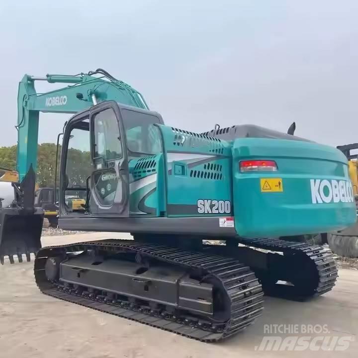 Kobelco SK200 Excavatoare pe șenile
