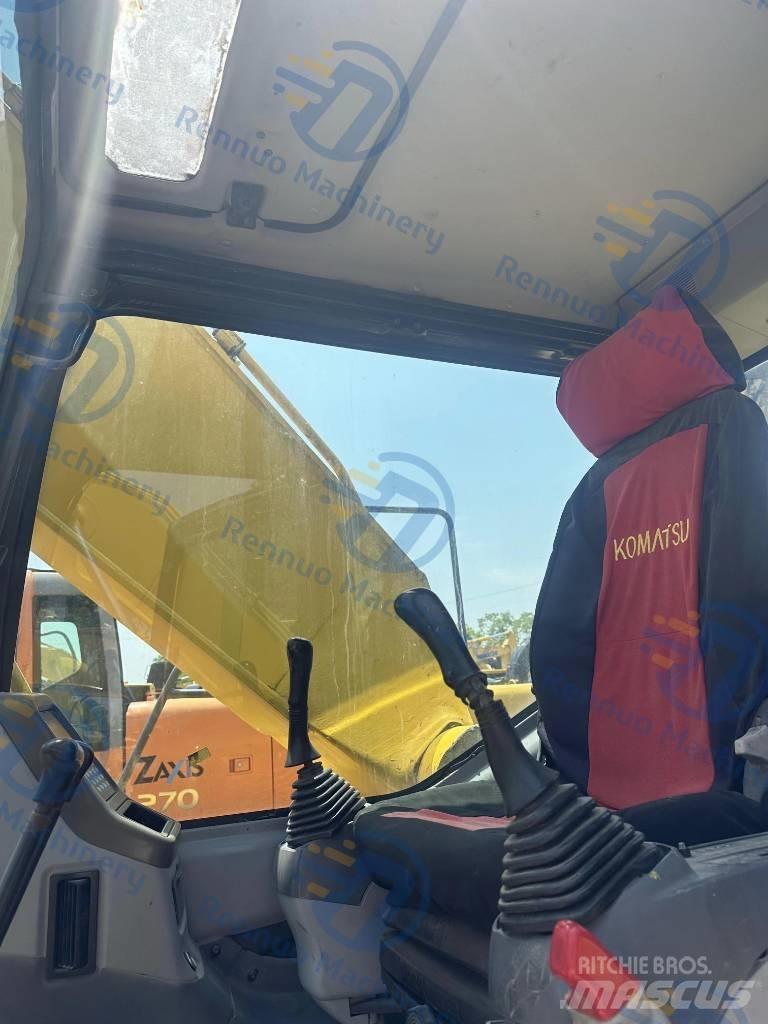 Komatsu PC220-7 Excavatoare pe șenile
