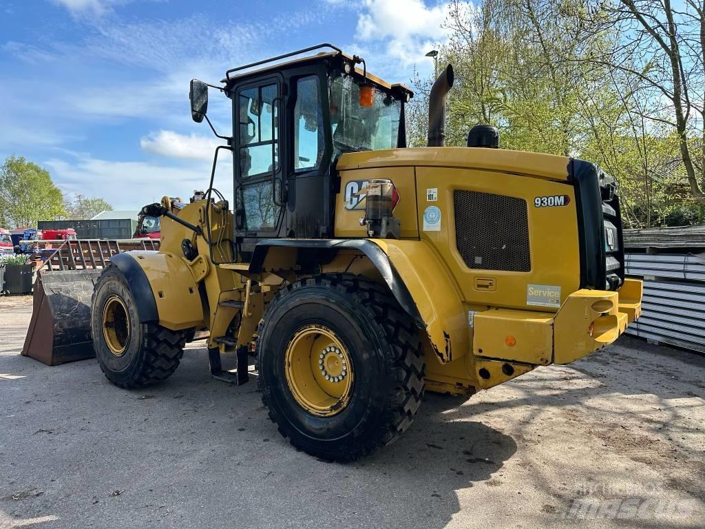 CAT 930M Incarcator pe pneuri