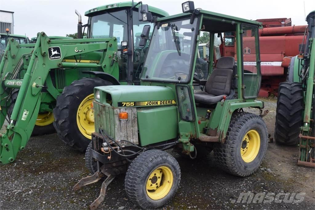 John Deere 755 Tractoare