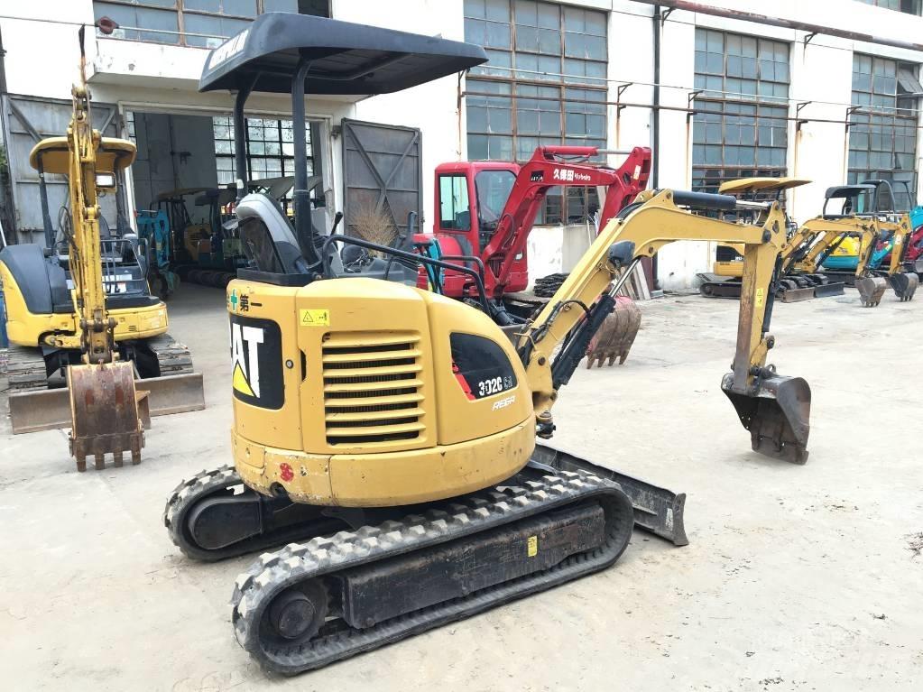 CAT 302C Excavatoare pe șenile
