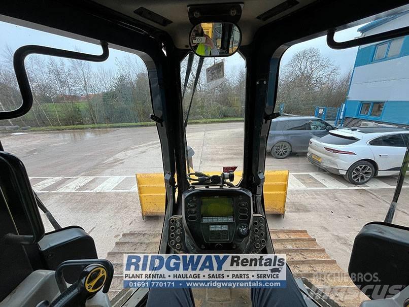 Komatsu D 51 PX-24 Buldozere pe senile