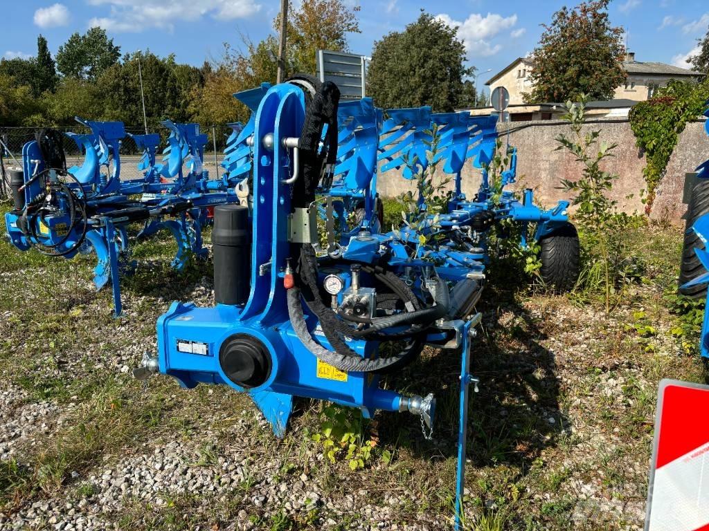 Lemken Juwel 8MVU Pluguri reversibile