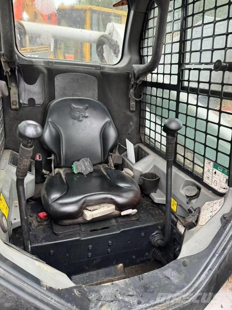 Bobcat T 770 Încarcatoare cu excavator