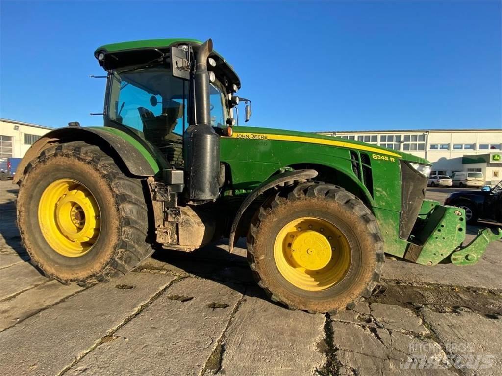 John Deere 8345 R Tractoare