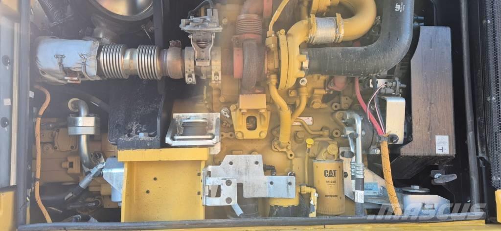 CAT M 315 F Excavatoare cu roti